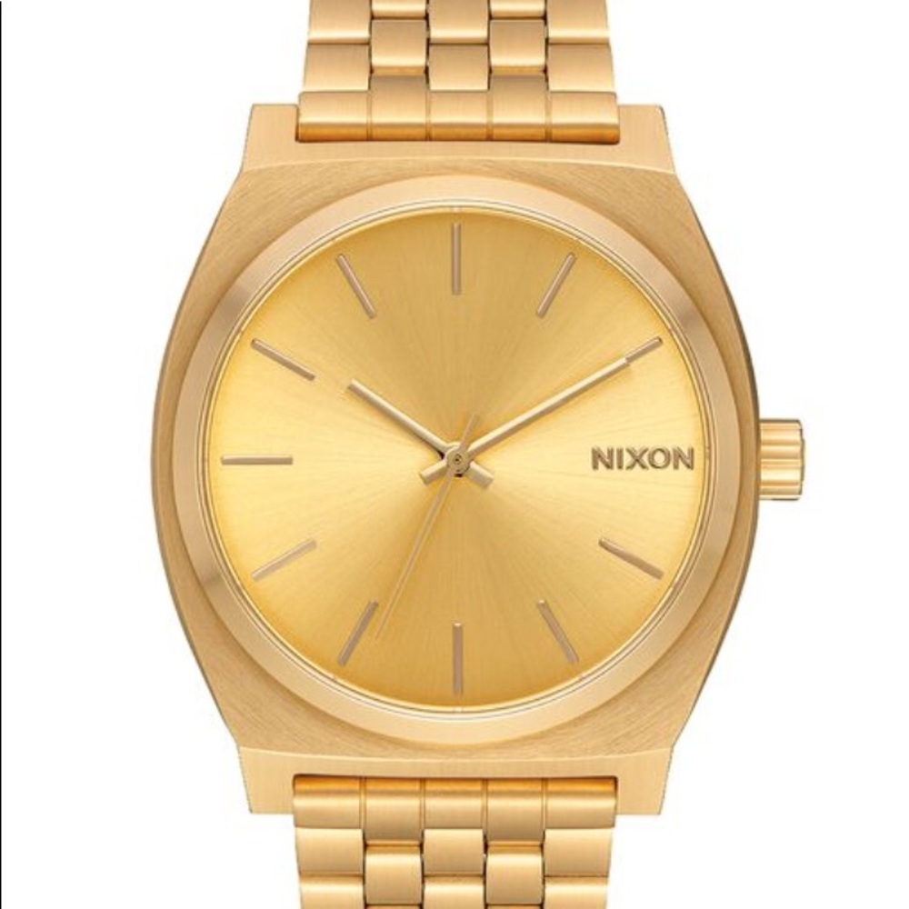 Nixon watch.. like new